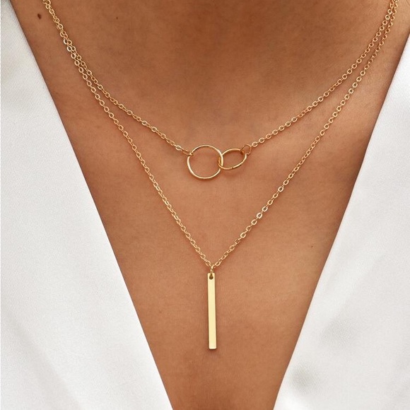 Jewelry - New without tags gold layered chain necklace